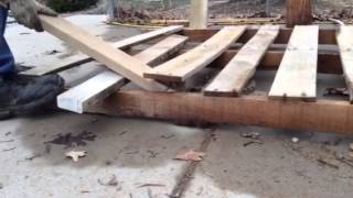 Pallet Wood Removal Tool That Works [upl. by Humfrid]