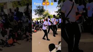 ferry 🍀 à une présentation💥🌟 faisant dancé ct fans 💥🇨🇮🔥🌟🌟🌟🌟🌟🧡👌 [upl. by Hafital690]