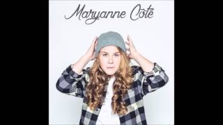 Ma Petite Soeur  Maryanne Côté [upl. by Lartnom412]