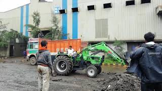 Deutz Fahr Agromaxx 55HP loader demo verses JCB Mr Pramod Gavande [upl. by Eiramana]