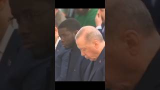 Bassirou en prière avec le président Turc [upl. by Melania]