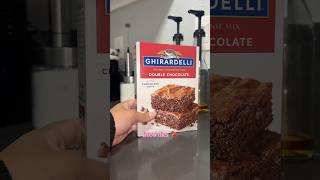 👩‍🍳🍫 baking bake brownie brownies bakingrecipe baker chocolate dessert ytshorts ytviral [upl. by Erodoeht550]