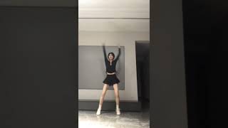 Sistar quotShake Itquot Dance Cover Hope you like it 🖤🤍 sistar socool kpop dance shorts dancecover [upl. by Noryd113]