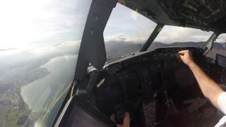 COCKPIT VIEW  B737 Landing Chambery CMFLFLB Runway 18 [upl. by Cilegna113]