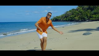 Emsi  RinaUzouri Clip non officiel [upl. by Lauraine]