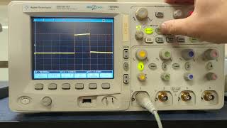 ECED Lab  Agilent MSO6014A Cursor amp Auto Measurement Setup [upl. by Neltiak]