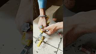 How to tiles fitting in adhesive💯👇 adhetileswale fitting 24 construction shorts viralshort [upl. by Petr]