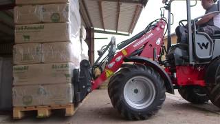 Weidemann – De 1160 eHoftrac® in de Melkveehouderij [upl. by Coltun]