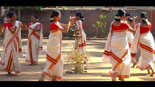 തിരുവാതിരക്കളി  Gharbhalasyam Poondulla Umadevi  Kerala Cultural Dance  Thiruvathirakkali [upl. by Danya144]