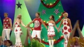 Hi5 Xmas Concert 2002  Santa Claus is coming [upl. by Hairom]