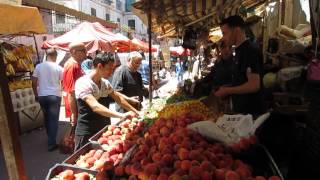 Algeria  Street Scenes in the Algiers historic Casbah  Algerie [upl. by Emmalynn]