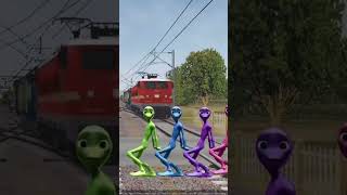 equal dame tu cosita 6 different colors alien dance vs 13 Gta 5 bigfoot amp train driver tom [upl. by Gabel725]