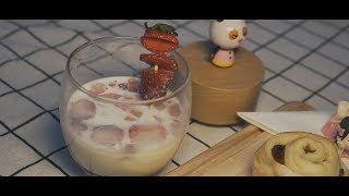 Cách làm Sữa Dâu đơn giản mà ngon không ngờ trong 5 phút  5minutes Strawberry Milk [upl. by Ayekahs300]