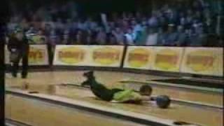 Hilarious bowling accident on PBA bowling Mike Machuga flop [upl. by Ahsercel]