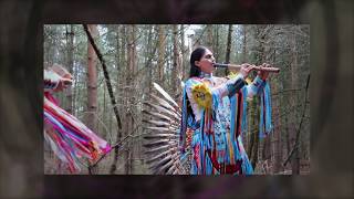 Native American Music  Meditation Music  Dancing Under The Moon  WUAUQUIKUNA [upl. by Doralia173]