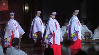 The Sacred Music of Mikagura a brief look at an ancient ritual  御神楽解説・装束楽器解説 [upl. by Hose]