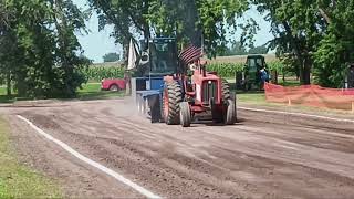 Allis Chalmers 7030 pulling in Lesterville SD 2024 [upl. by Holly-Anne477]