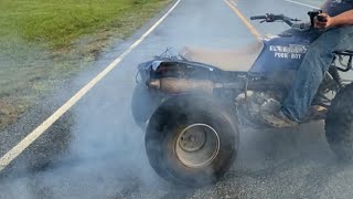 Massive burnout on Honda 300 Fourtrax [upl. by Sweatt]