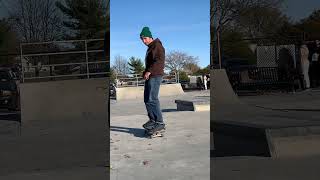 Kickflip front blunt brode [upl. by Reena36]