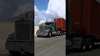 HEAVY TRUCK DRIVING in AMERICAN TRUCK SIMULATOR  gamulator shorts [upl. by Woodsum]