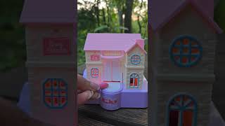 so cute puppy eat pink hitches candy asmr satisfying viral trending doghouse piggybank [upl. by Sihtnyc]