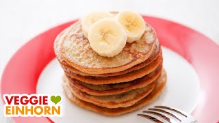 Bananen Haferflocken Pancakes [upl. by Artus517]