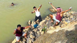 নদীতে জলে ডুবে মাছ ধরা  Ancient river fishing technique  fishing amp cooking  village cooking vlog [upl. by Merce309]