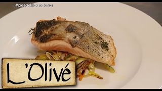 El salmón a la plancha con verdura de L´Olivé [upl. by Ocramed]