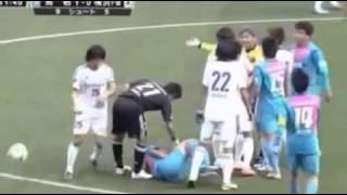 【完全レッド】中村俊輔が豊田陽平に膝蹴り！！ [upl. by Jewell32]