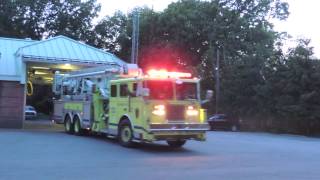 Hartsdale FD Car 2172  Engine 171  Tower Ladder 15 Responding [upl. by Elbys876]