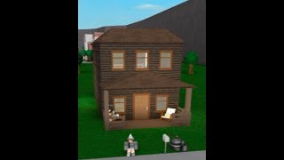 Small Loft Cabin  Weclome to Bloxburg [upl. by Prudi]