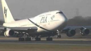 PIA Boeing 747300 landing perfect must watch it amazing [upl. by Renie]