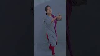 Mithi Mithi bato mein dance dance love song viralvideo instagram trending [upl. by Sarazen880]