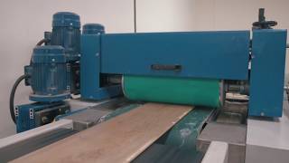 SOEST UV finishing line  Application of 2 coats in 1 pass [upl. by Leavelle]