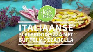 Italiaanse platbroodpizzas met buffelmozzarella [upl. by Atterehs]