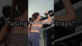 Lifting straps vs versa grips pullups gym [upl. by Airtap213]