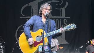 Sunny and 75 Joe Nichols Live at Gilley’s Dallas TX [upl. by Ettenhoj]