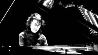 Mozart  Piano Concerto No 18 in Bflat major K 456 Mitsuko Uchida [upl. by Anem]