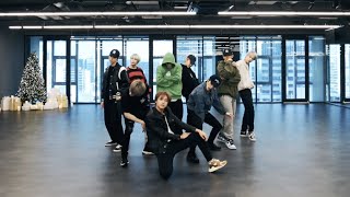 NCT U 엔시티 U Universe Lets Play Ball Dance Practice [upl. by Olimpia]