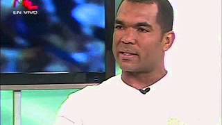 Ugueth Urbina Entrevista en Meridiano TV 25012013 [upl. by Doralin569]