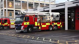 Oxfordshire Fire amp Rescue Service  Rewley Road  Hydraulic Platform Turnout amp Pump Siren Demo [upl. by Arrej]