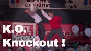 KO Selbstverteidigung in WingTsun Vorführung EWTO Meister Sifu Mock [upl. by Dolphin]