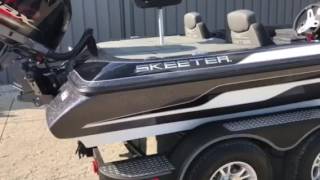 2017 Skeeter ZX225 Color Package E [upl. by Eckel]