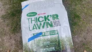 Scotts Turf Builder THICKR LAWN Grass Seed Fertilizer and Soil Improver Review [upl. by Aneehsit]