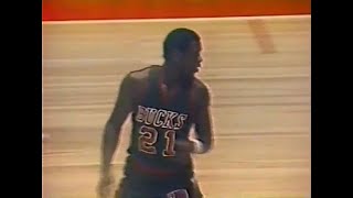 Quinn Buckner Scoring Sampler  16 Points vs 76ers 1981 [upl. by Rori]