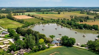 Camping dans la Vienne  Village Flottant de Pressac [upl. by North]