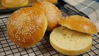 Hamburger Brötchen Rezept  Burger Buns backen [upl. by Fante96]