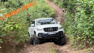 Mercedes X250 vs Isuzu Dmax v Nissan Navara v Mitsubishi L200 [upl. by Nuriel]