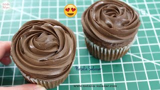 😃Receta GANACHE de chocolate para CUPCAKES Natalia Salazar [upl. by Azilanna]