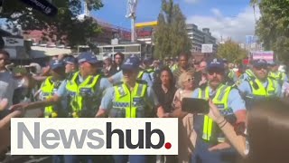 Chaotic scenes in Auckland as antitrans campaigner Posie Parker appears  Newshub [upl. by Aciamaj]